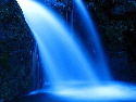 Wasserfall blau •